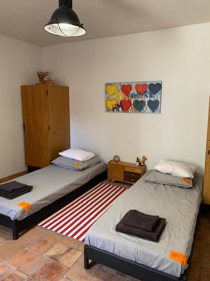 Bed and Breakfast Mas Carita Cabannes Exteriér fotografie