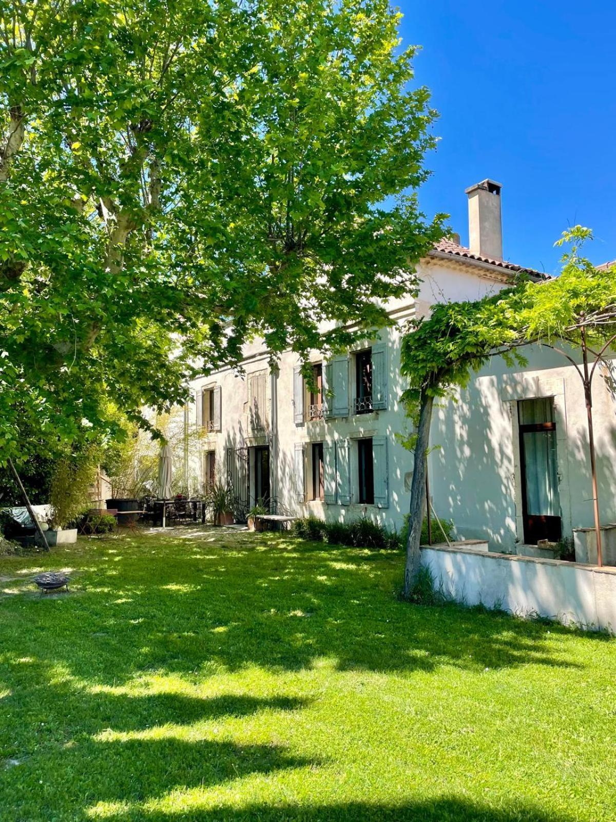 Bed and Breakfast Mas Carita Cabannes Exteriér fotografie
